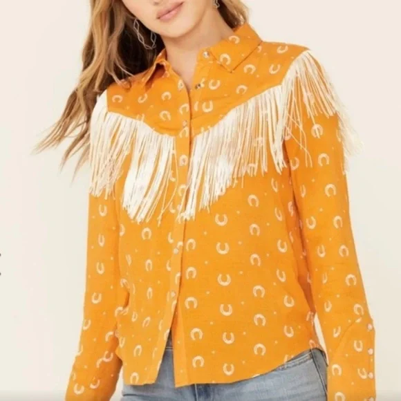 Idyllwind Fringe Pearl Snap - Picture 2 of 5